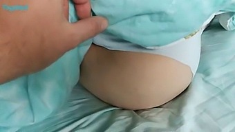 Extreme Morning-Sex With Stepsister Using Monster Dildo