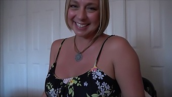 Cumming On A Big Ass Babe'S Mom In Pov