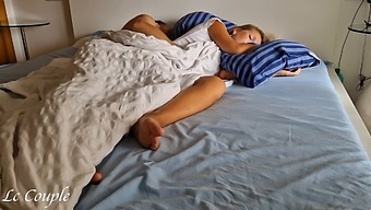 Wife Wakes Up To Big Cock And Orgasm In Homemade Video