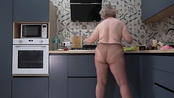 Watch A Curvaceous Wife In Nylon Pantyhose In The Kitchen Engage In Steamy Behind The Scenes Action.